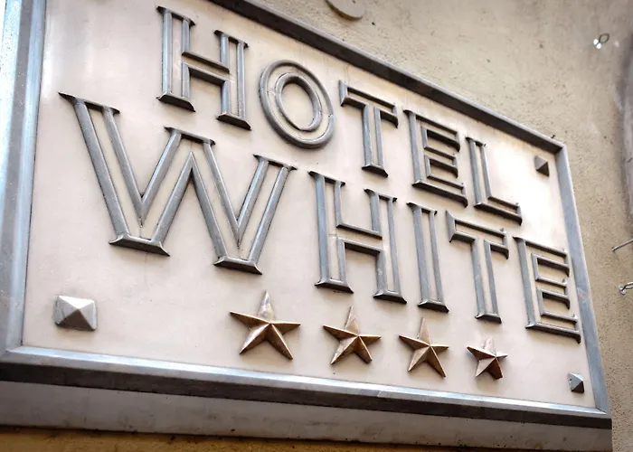 Otel White 4*
