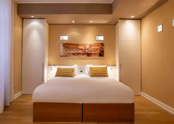 White Otel Roma