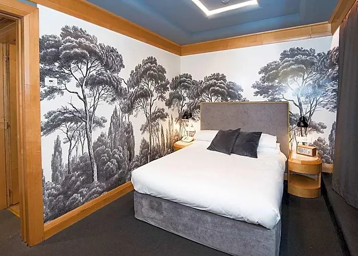 White Otel 4*